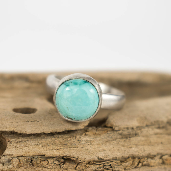 Turquoise ring with satin finish